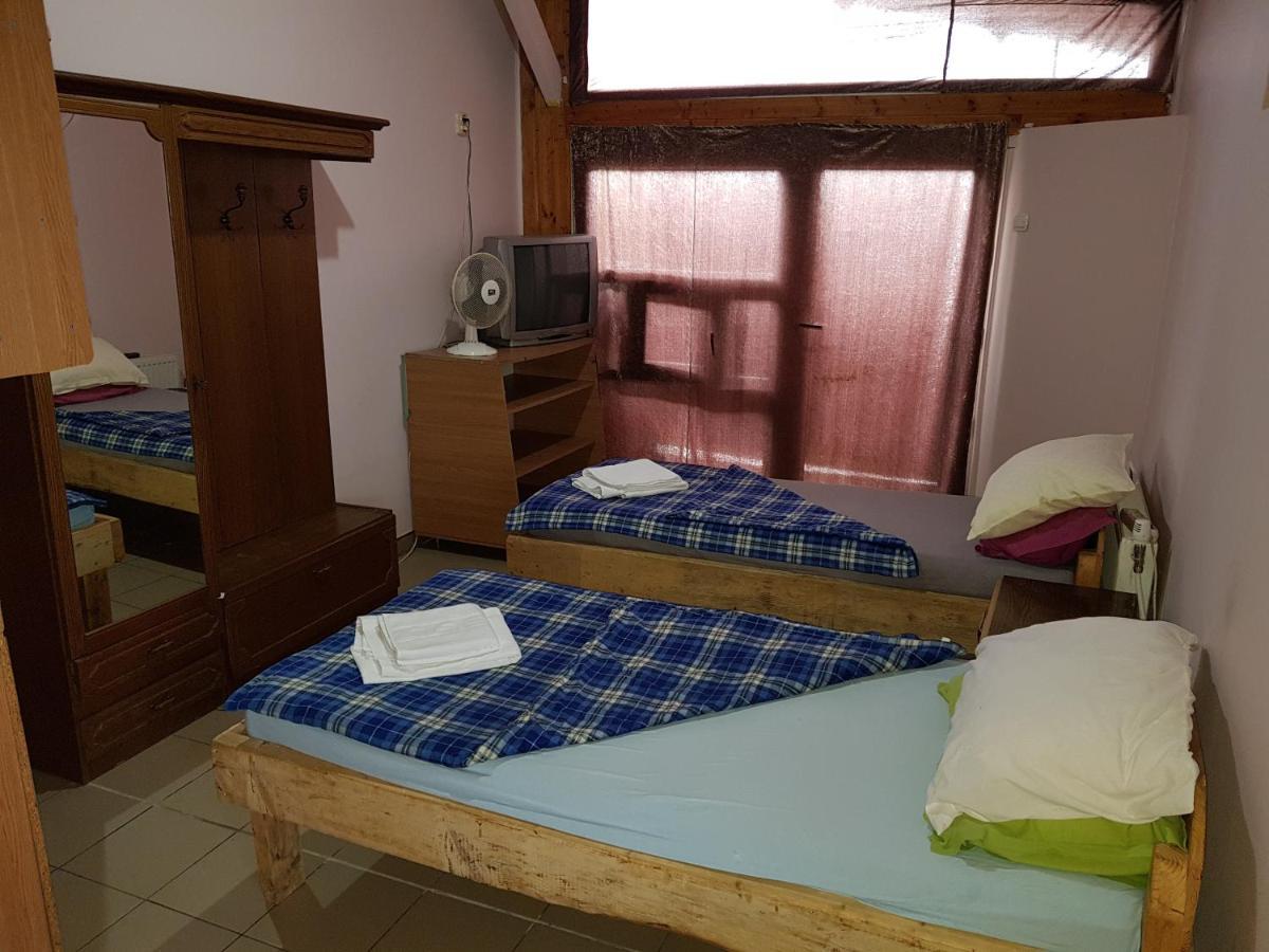 Hompot Accommodation Deva Esterno foto