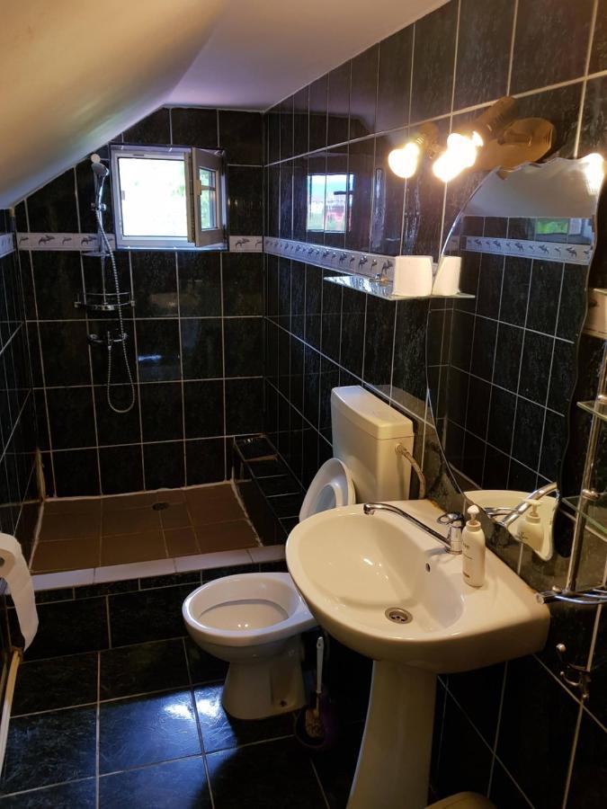 Hompot Accommodation Deva Esterno foto