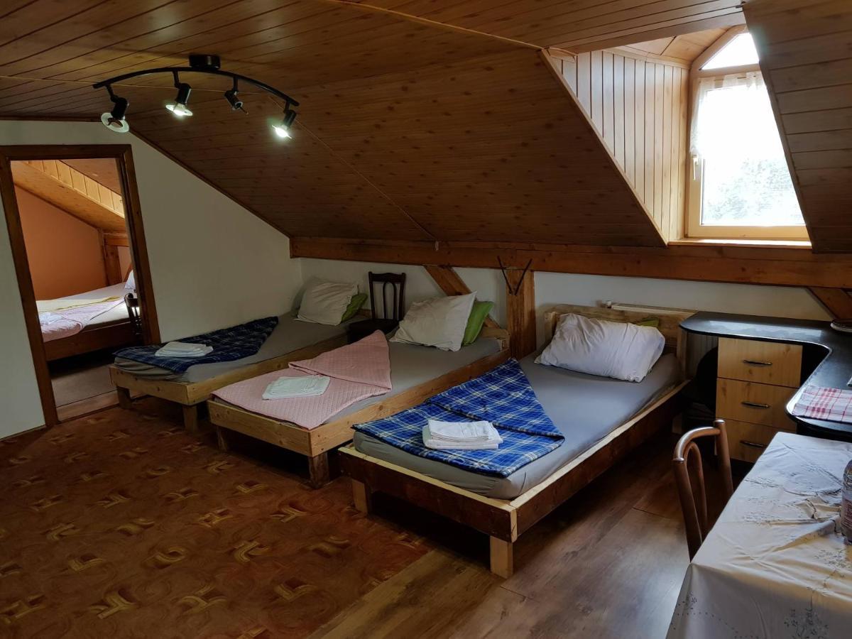 Hompot Accommodation Deva Esterno foto