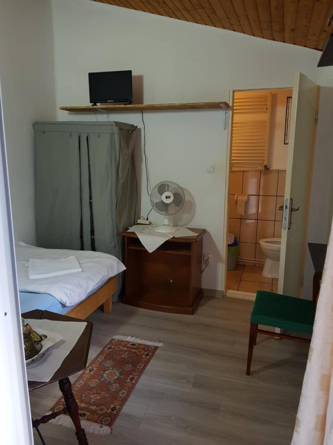 Hompot Accommodation Deva Esterno foto