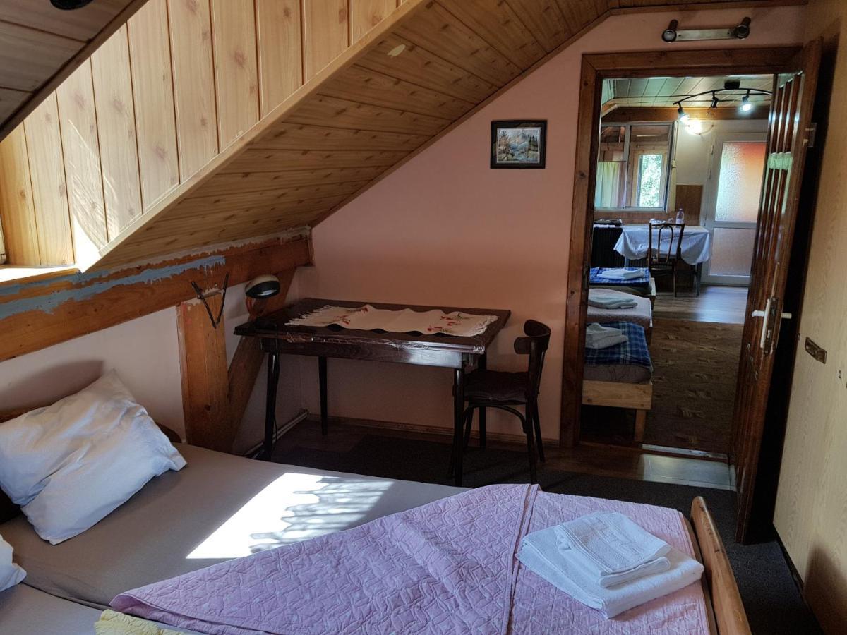 Hompot Accommodation Deva Esterno foto