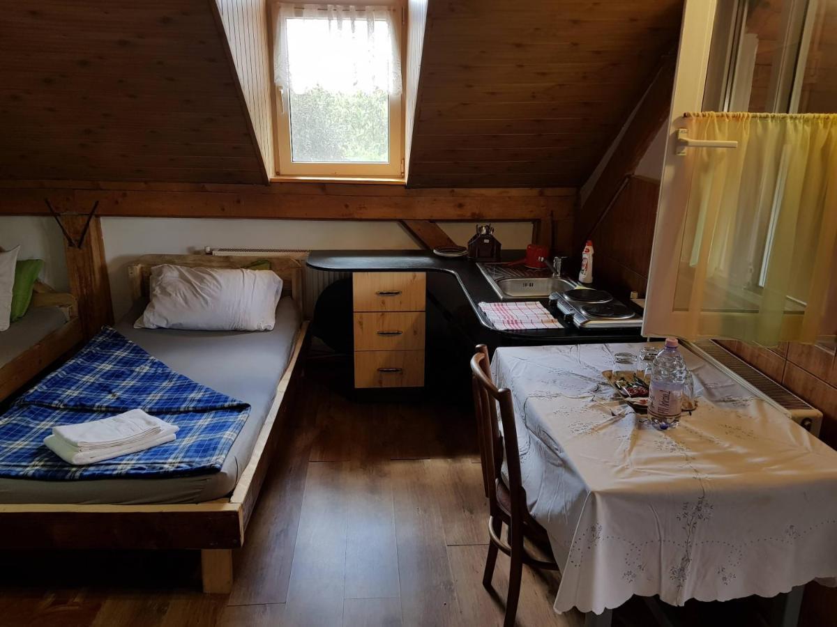 Hompot Accommodation Deva Esterno foto