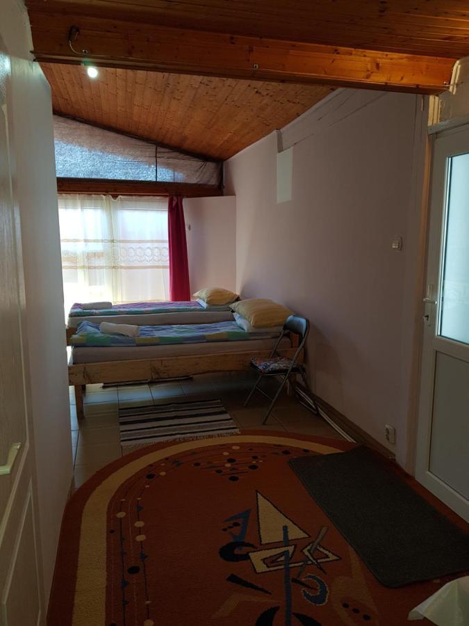 Hompot Accommodation Deva Esterno foto